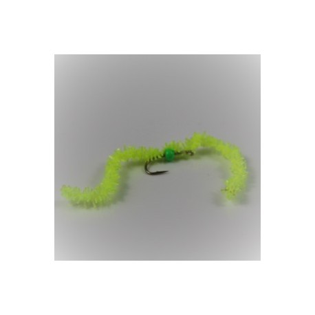zest yellow with green bead chewing gum worm