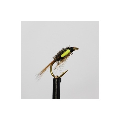 standard diawl bach with yellow goose biot cheeks